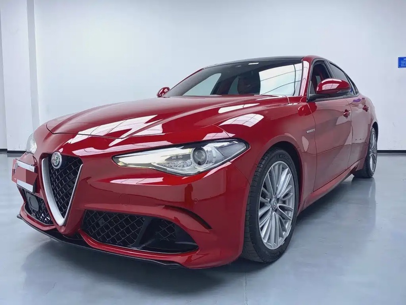 Alfa Romeo Giulia