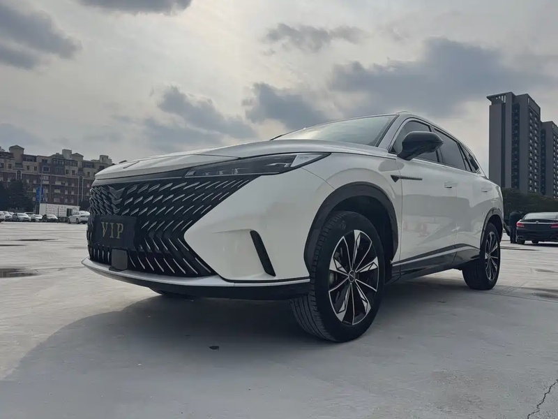 Roewe RX5