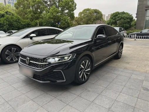 Volkswagen Passat 2021