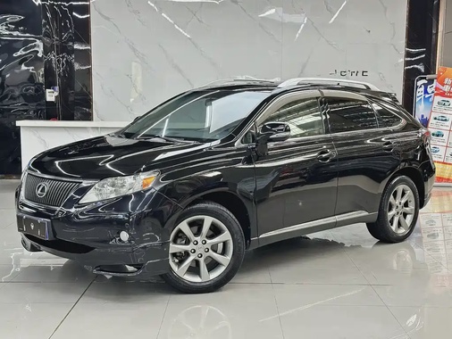 Acura RLX 2011
