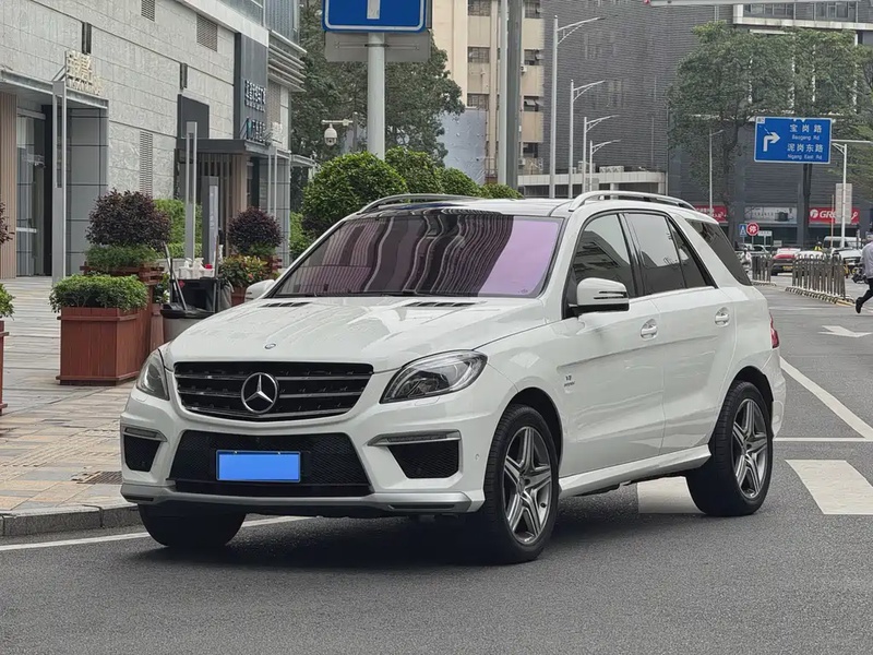 Mercedes-Benz M-Class