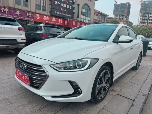 Hyundai Elantra 2019