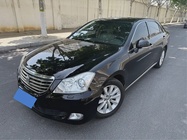 Toyota Crown 2012