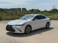 Lexus ES 2024