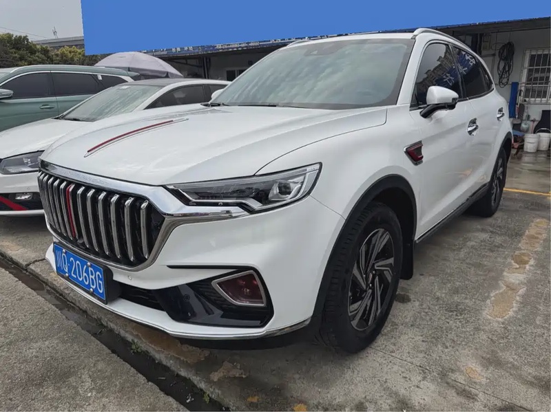 Hongqi HS5