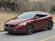 Volvo V40 2017