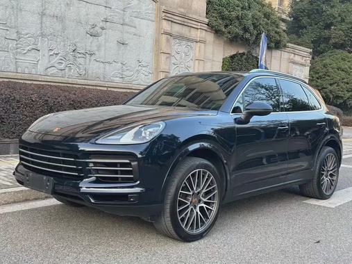 Porsche Cayenne 2022
