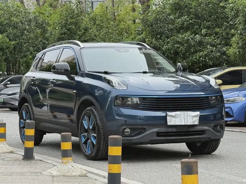 Lynk & Co 01 2019
