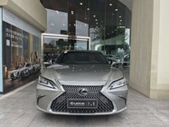 Lexus ES 2021
