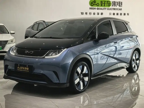 BYD Dolphin 2025