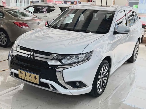 Mitsubishi Outlander 2021