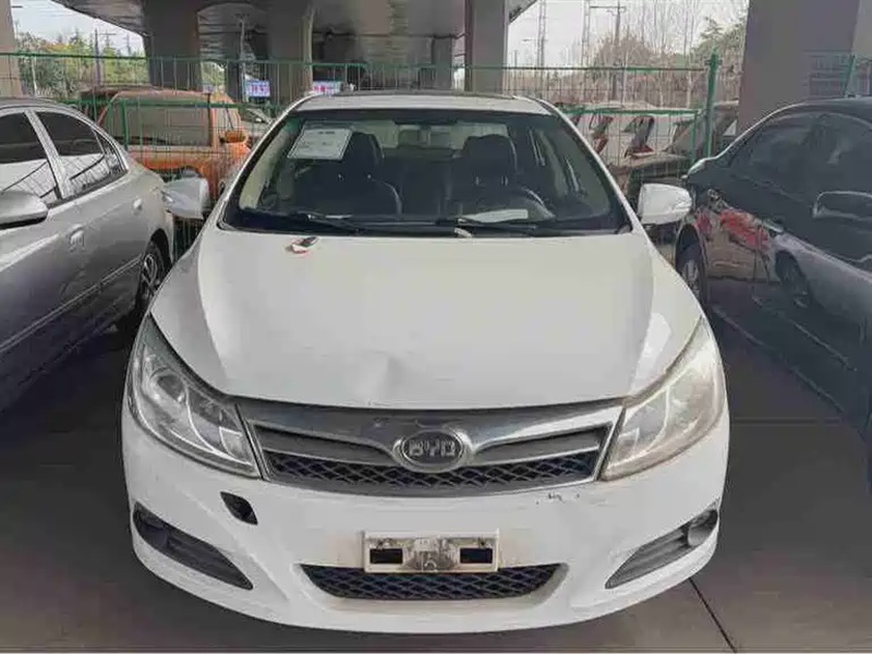 BYD Surui