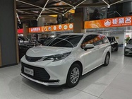 Toyota Sienna 2023