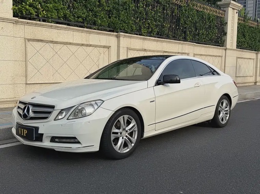 Mercedes-Benz E-Class 2011