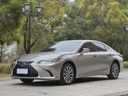 Lexus ES 2024