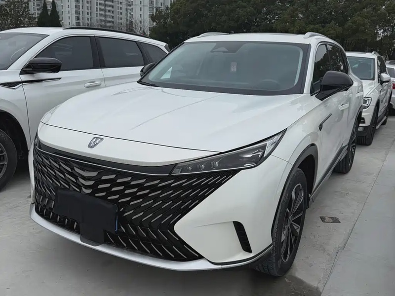 Roewe RX5