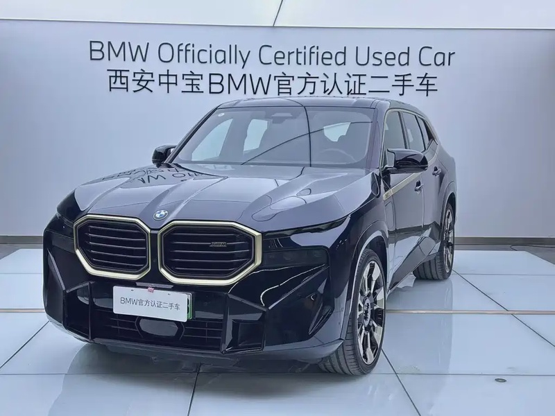 BMW XM