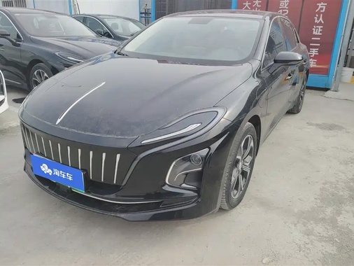 Hongqi E-QM5 2023