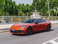 Porsche Panamera 2023