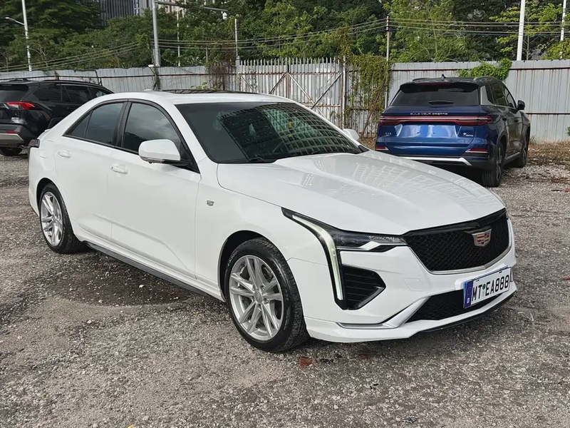 Cadillac CT4