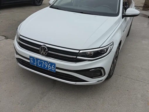 Volkswagen Bora 2024