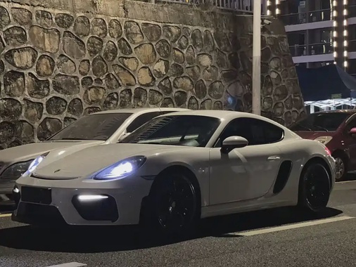 Porsche 718 2017