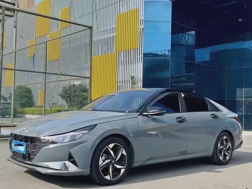 Hyundai Elantra 2021