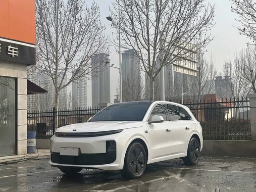 Li Auto L6 2024