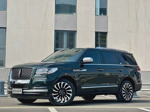 Lincoln Navigator 2022