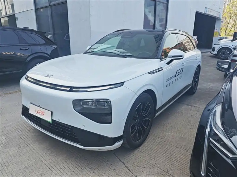 XPeng G9