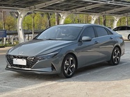 Hyundai Elantra 2022