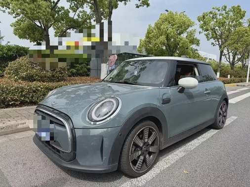 MINI Other 2022