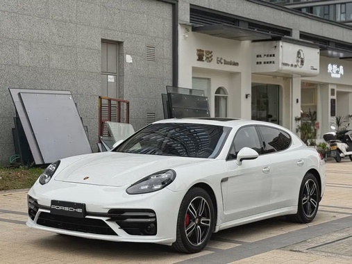 Porsche Panamera 2015