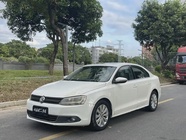 Volkswagen Sagitar 2014
