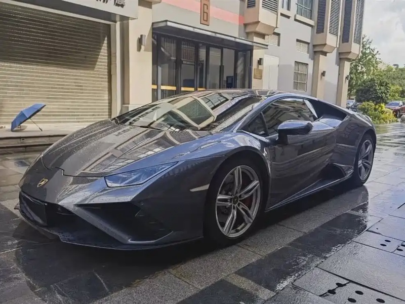 Lamborghini Huracan