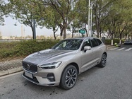 Volvo XC60 2025