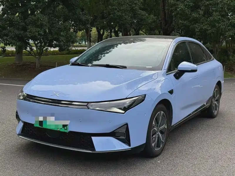 XPeng P5