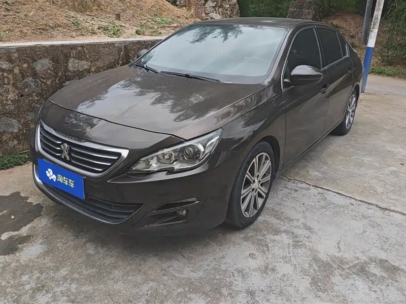 Peugeot 408