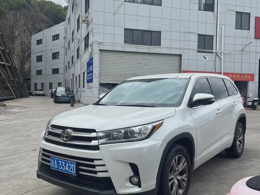 Toyota Highlander 2022