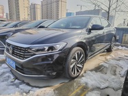 Volkswagen Passat 2023