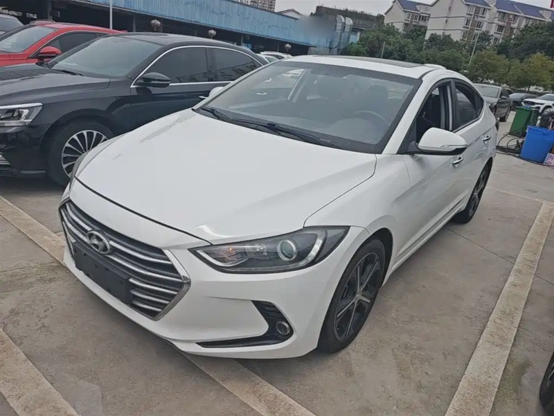 Hyundai Elantra