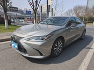 Lexus ES 2019