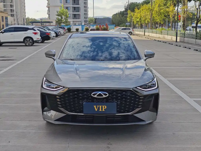 Chery Arrizo 8