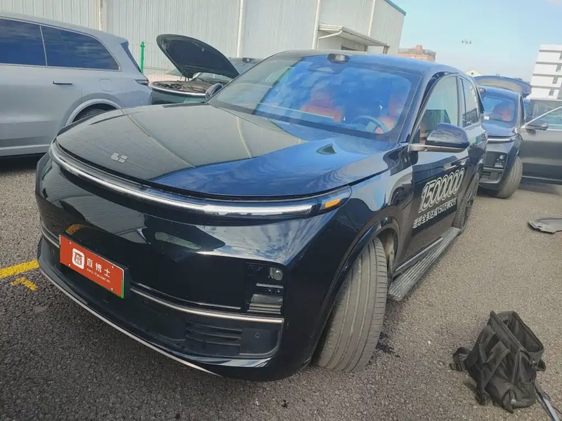 Li Auto L9