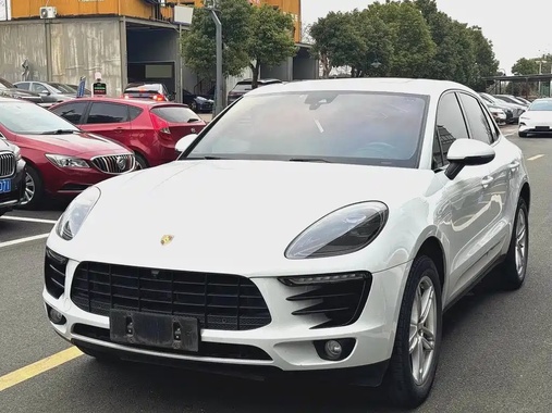 Porsche Macan 2016
