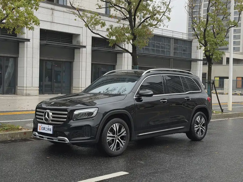 Mercedes-Benz GLB-Class