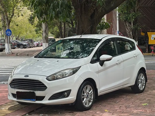 Ford Fiesta 2014