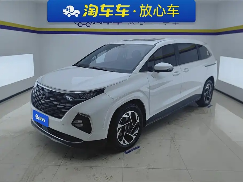 Hyundai Custo