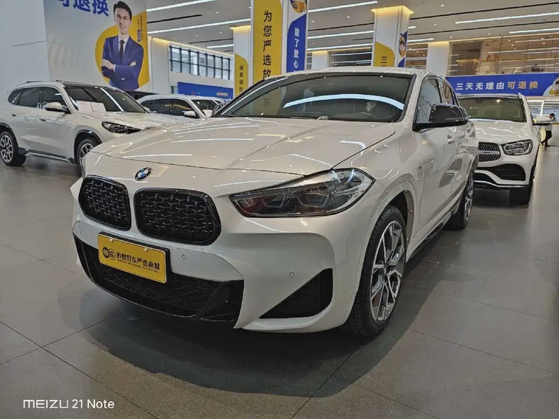 BMW X2