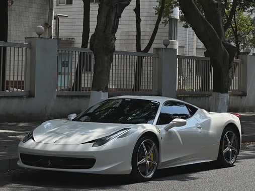 Ferrari 458 2012